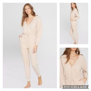 🎀L*SPACE Coastin' Jumpsuit Sandstone Beige xs Vguc
